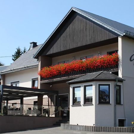 Gasthaus Pension Geimer Plütscheid Eksteriør bilde