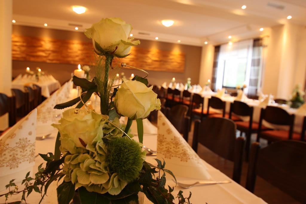 Gasthaus Pension Geimer Plütscheid Eksteriør bilde